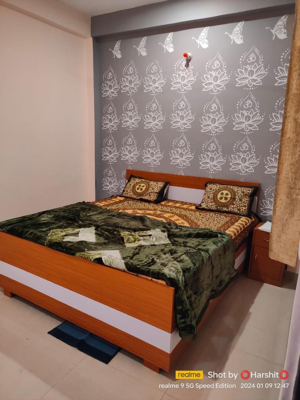 Shiv Niketan Guest House 200Mtr From Shri Ram Mandir Ayodhya Exterior photo